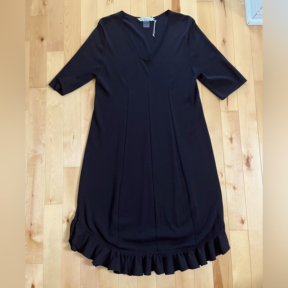 New Without Tags Peter Nygard Knit Dress in Black - Size Medium